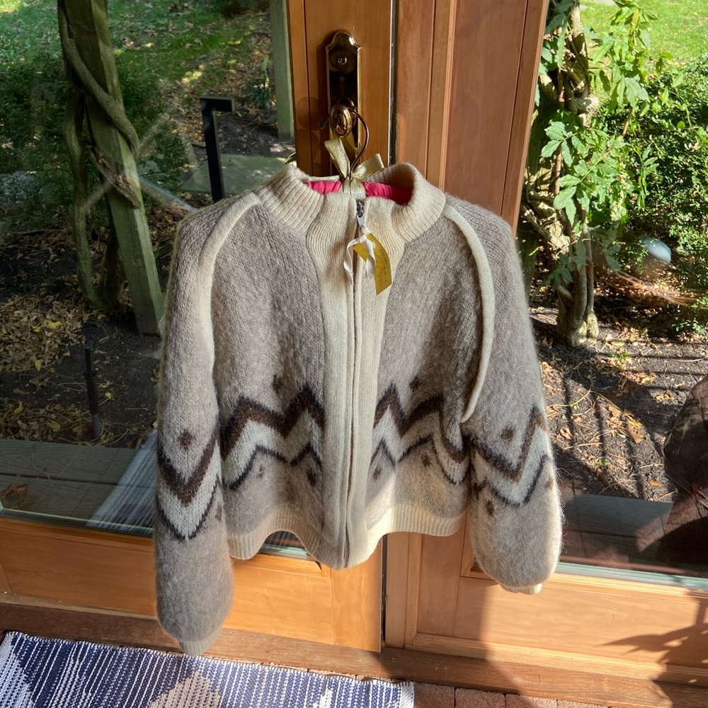 Icelandic Wool Zip sweater